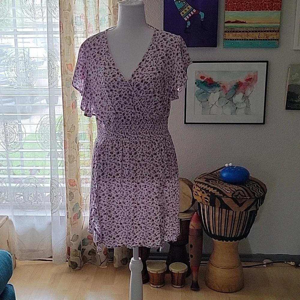Springy Dress - Picture 1 of 5